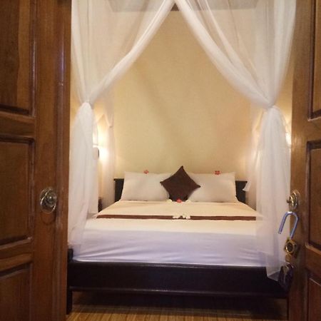 Molleh Guest House Пемутеран Экстерьер фото